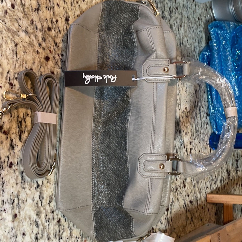 New! 2 in 1 convertible satchel